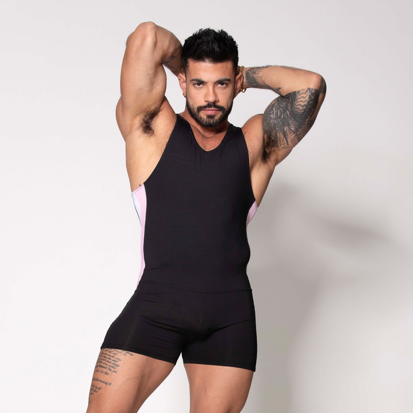 LUCHADOR NEGRO FRANJA ROSA-BLANCA
