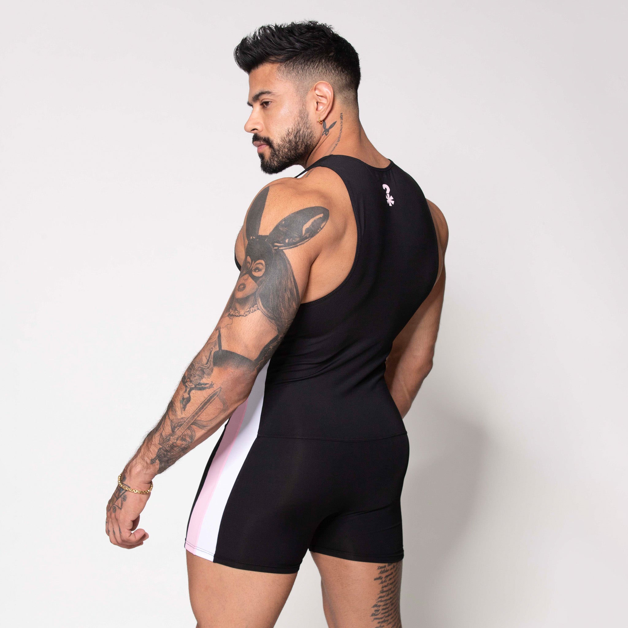 LUCHADOR NEGRO FRANJA ROSA-BLANCA