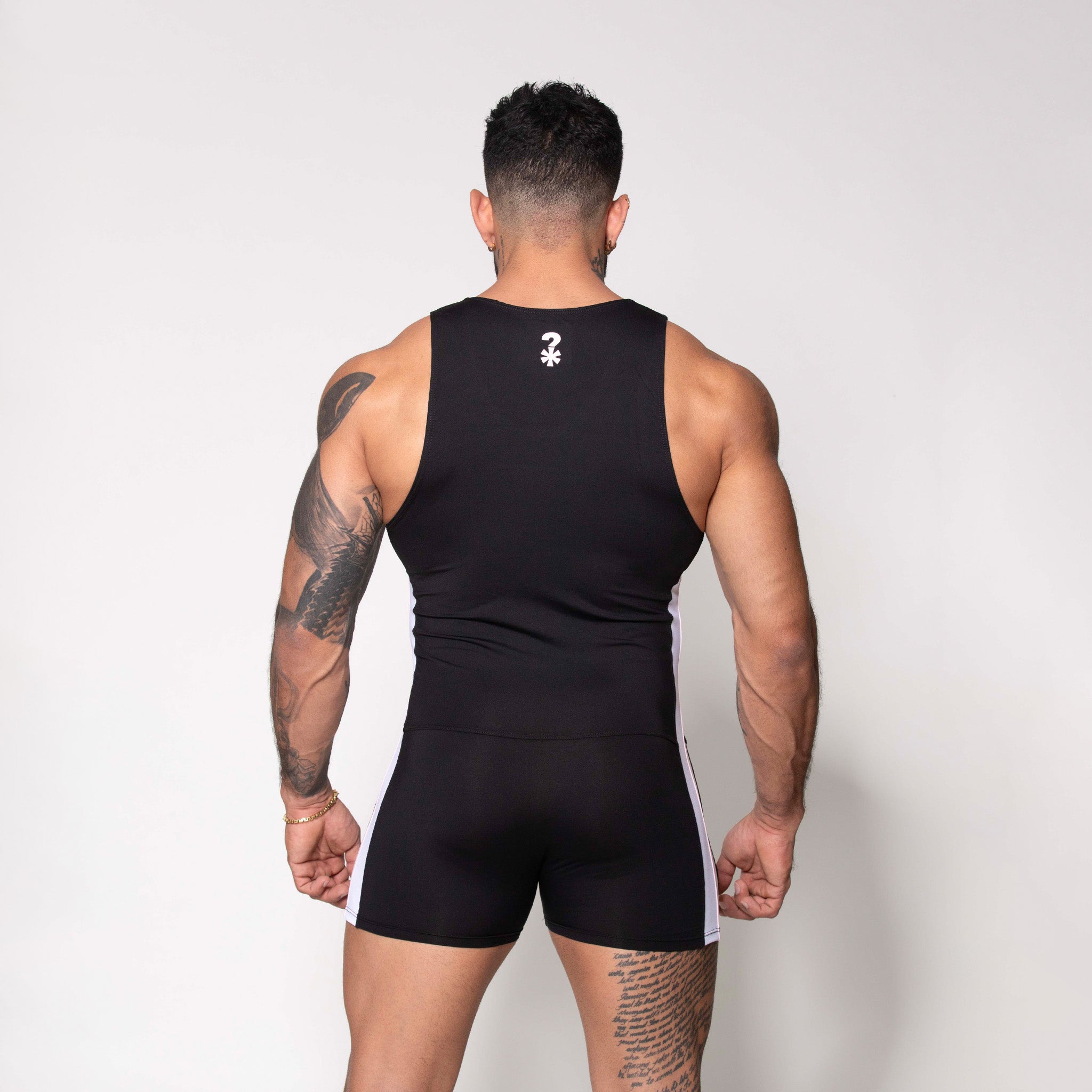 LUCHADOR NEGRO FRANJA ROSA-BLANCA