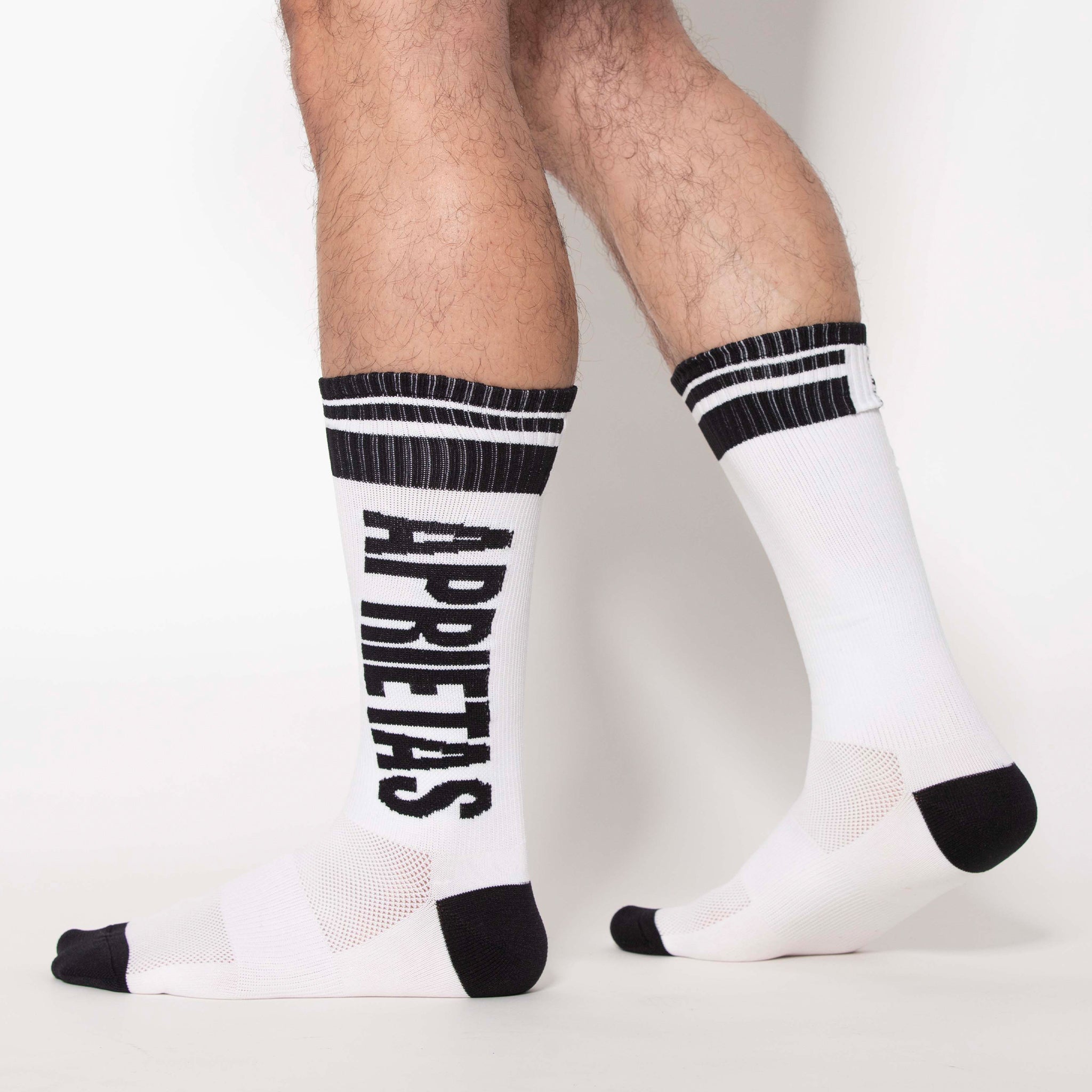 MEDIAS SPORT APRIETAS LETTERS BLANCAS