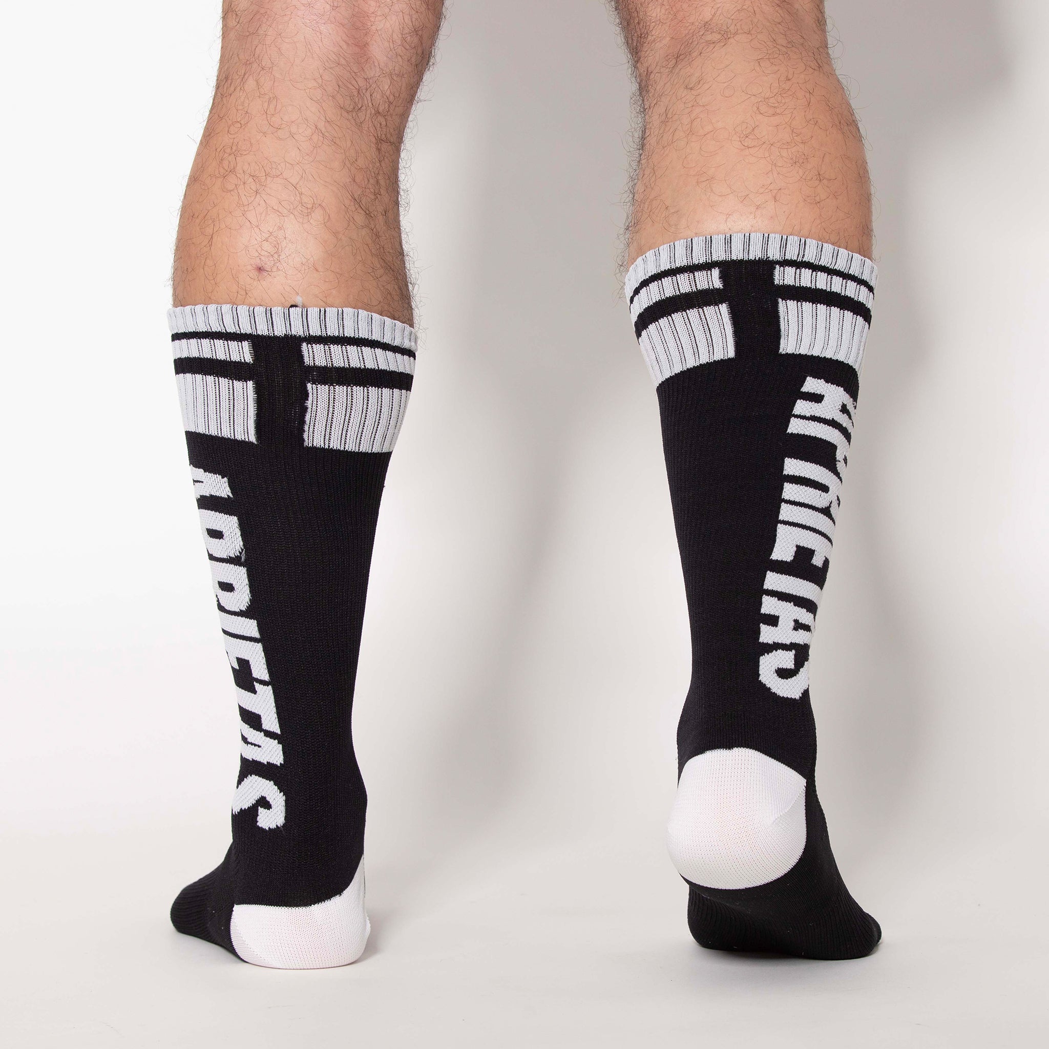 MEDIAS SPORT APRIETAS LETTERS NEGRAS