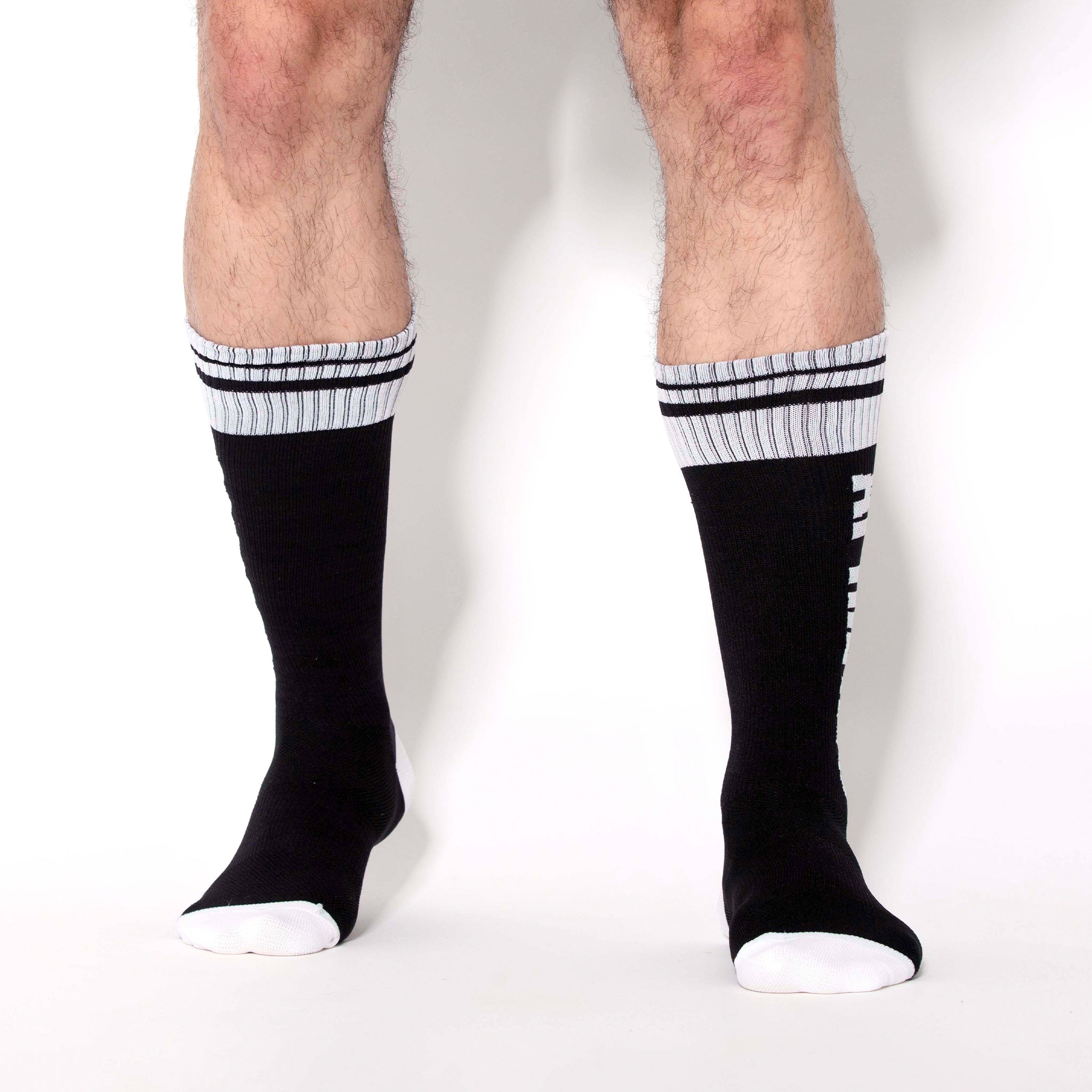 MEDIAS SPORT APRIETAS LETTERS NEGRAS